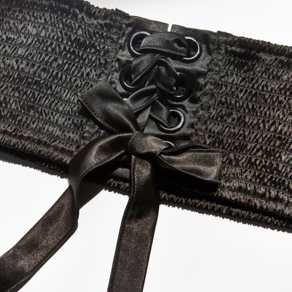 1 left! NWT black satin lace up corset belt - Picture 3 of 5